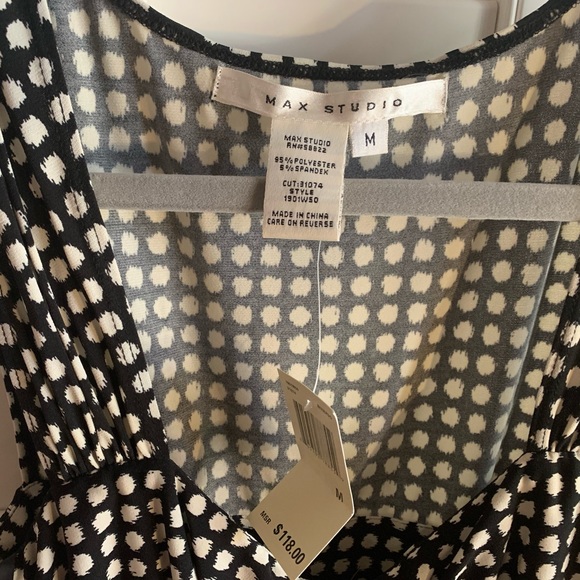 NWT: Flattering Empire Waist, Black and White Knee-Length Versatile Dress - Picture 3 of 3